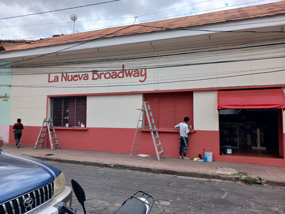 Portada de RENOVACIONES RUIZ
